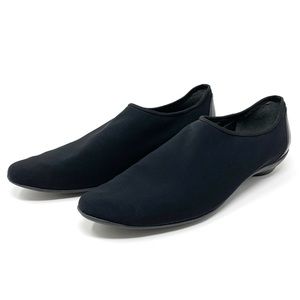 Stuart Weitzman Black Slip-On Low Heel Shoes
